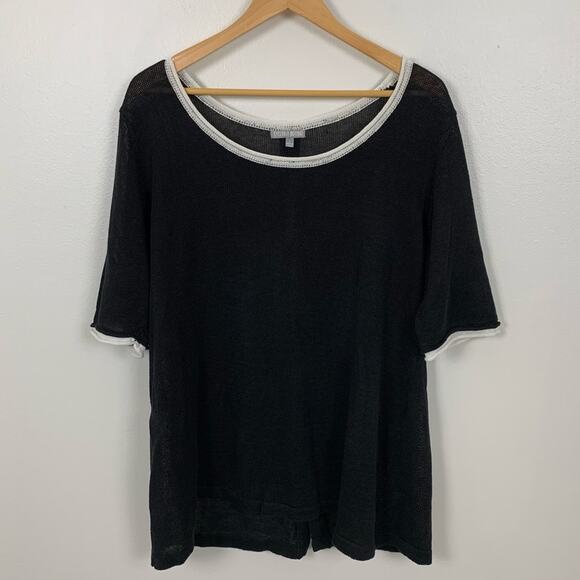 Evelyn & Arthur Black Linen Back Buttons Top - Picture 3 of 15